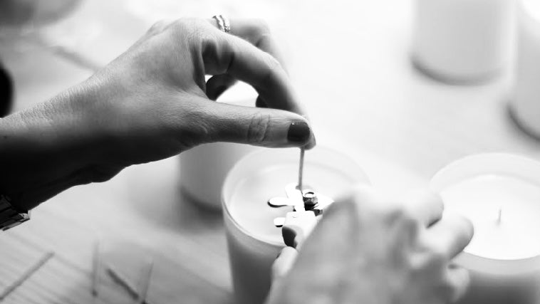 Votive Classic Collection Gift Set with 4 votive candles